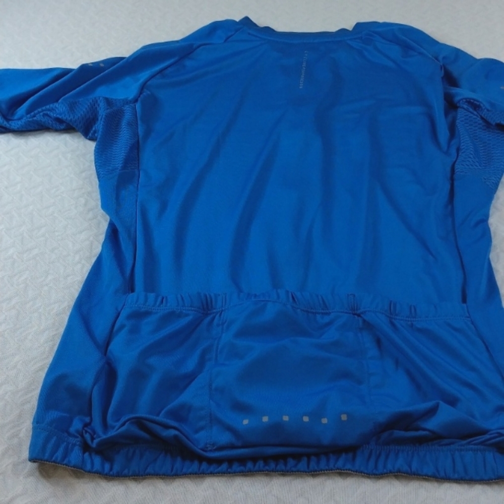 Santic Blue Cycling Short SleeveJersey Small. Looks NewNo stains Pulls Or Holes